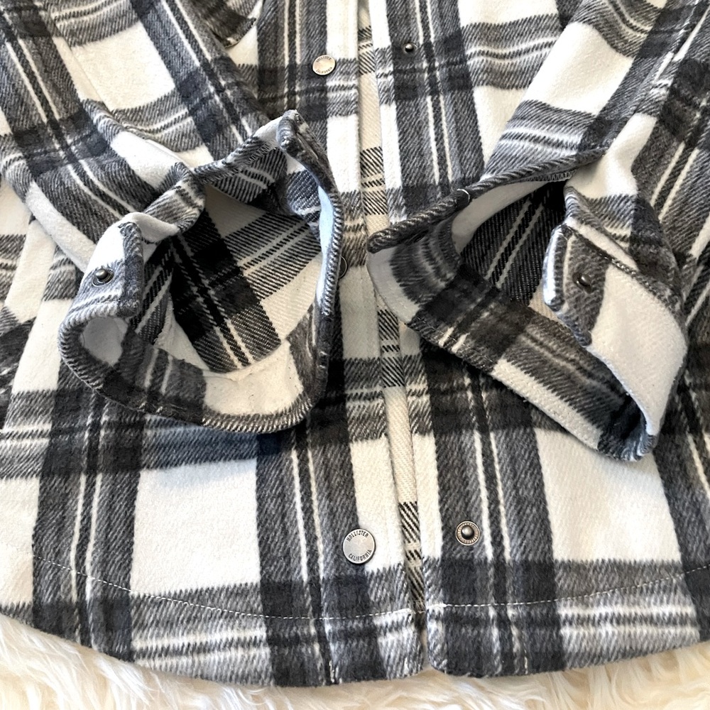 Flannel jacket - Picture 3 of 5